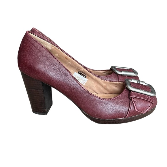 Fossil Maddox Burgundy Leather Stacked Heel Buckle Pumps Sz 7.5 Y2K Vintage - Picture 6 of 12